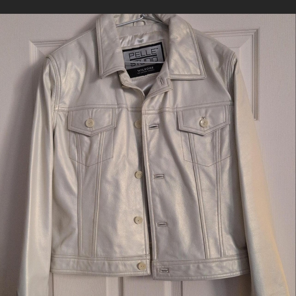 pelle Women's Cream Leather Jacket